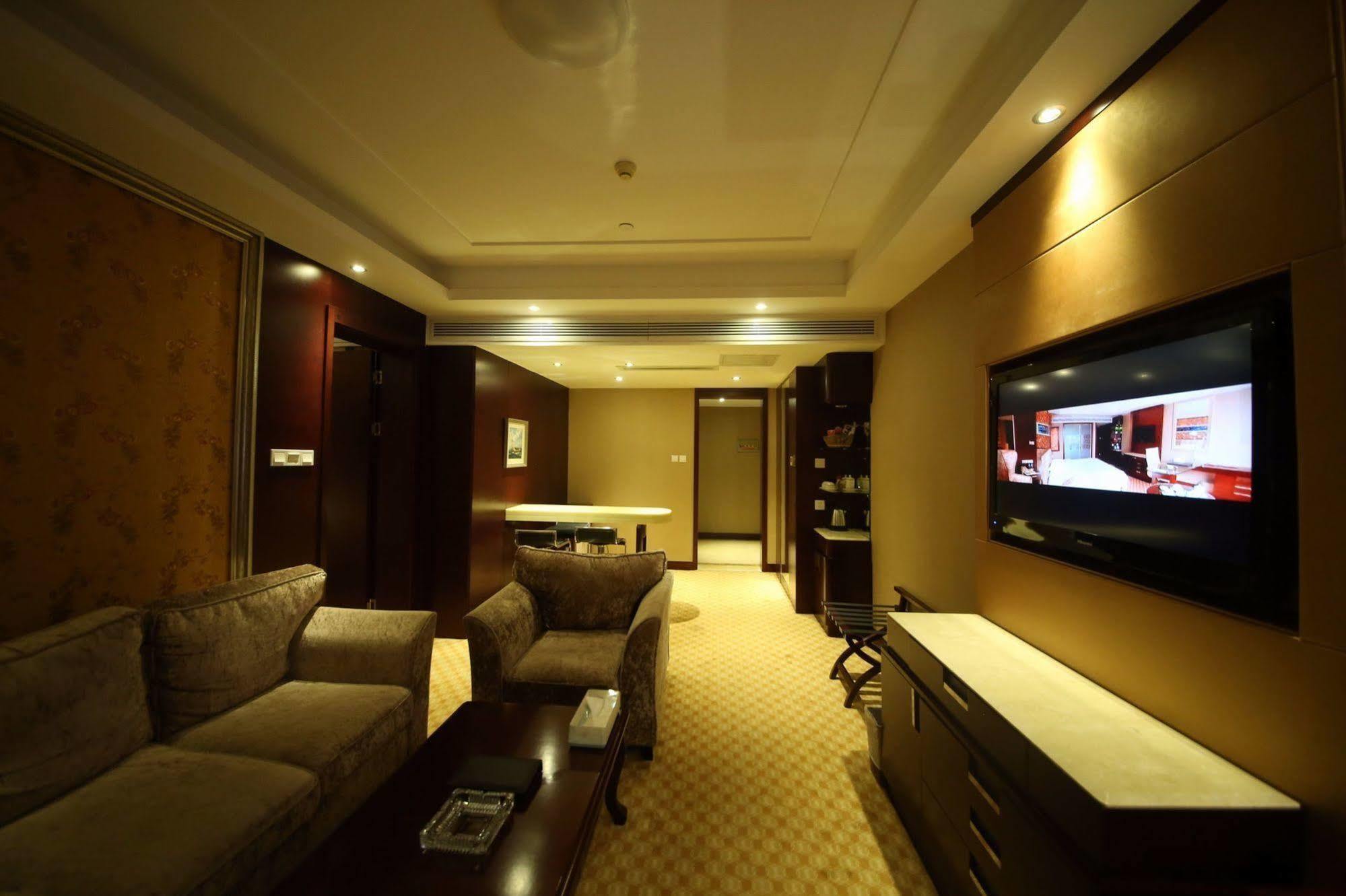 Yantai Asia Hotel Εξωτερικό φωτογραφία