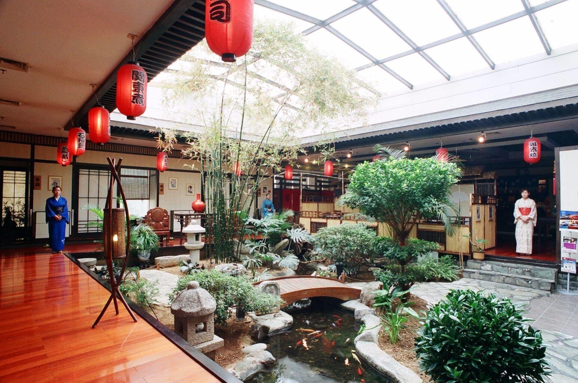 Yantai Asia Hotel Εξωτερικό φωτογραφία